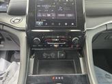 Thumbnail of 2024 Diamond Black Jeep Grand Cherokee L