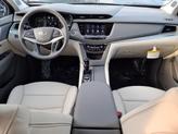 Thumbnail of 2025 Crystal White Tricoat Cadillac XT5