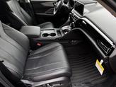 Thumbnail of 2025 PLATINUM WHITE Acura MDX