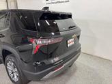 Thumbnail of 2026 Mosaic Black Metallic Chevrolet Equinox