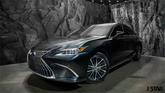 Photo of 2022 Black Lexus ES 300h