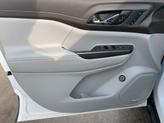 Thumbnail of 2021 White Frost Tri-Coat GMC Acadia