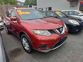 Thumbnail of 2016 Red Nissan Rogue