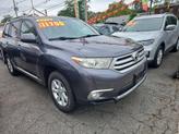 Thumbnail of 2012 Gray Toyota Highlander