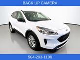 Thumbnail of 2022 Oxford White Ford Escape
