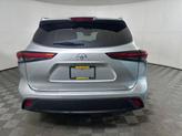 Thumbnail of 2022 Celestial Silver Metallic Toyota Highlander