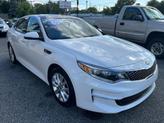 Photo of 2018 Arctic Metallic Kia Optima