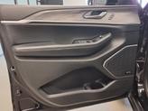 Thumbnail of 2022 Diamond Black Crystal Pearlcoat Jeep Grand Cherokee