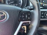 Thumbnail of 2017 White Toyota Highlander