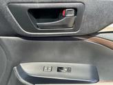 Thumbnail of 2017 White Toyota Highlander