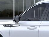 Thumbnail of 2025 Crystal White Metallic Clearcoat Lincoln Aviator
