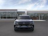 Thumbnail of 2025 Infinite Black Metallic Clearcoat Lincoln Aviator