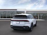 Thumbnail of 2025 White Platinum Clearcoat Metallic Lincoln Nautilus