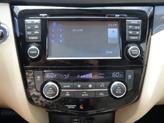 Thumbnail of 2016 Pearl White Nissan Rogue