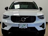 Thumbnail of 2026 Crystal White Volvo XC40
