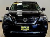 Thumbnail of 2018 Magnetic Black Nissan Pathfinder