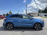 Thumbnail of 2020 Blue Ford Edge