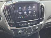 Thumbnail of 2021 Iridescent Pearl Tricoat Chevrolet Traverse