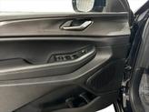 Thumbnail of 2023 Diamond Black Crystal Pearlcoat Jeep Grand Cherokee L