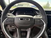 Thumbnail of 2025 Diamond Black Crystal Pearlcoat Jeep Grand Cherokee L