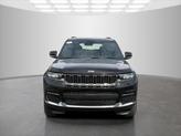 Thumbnail of 2025 Diamond Black Crystal Pearlcoat Jeep Grand Cherokee L