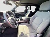 Thumbnail of 2019 Diamond Black Crystal Pearlcoat RAM 1500