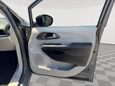 Thumbnail of 2022 Ceramic Gray Clearcoat Chrysler Pacifica