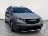 Photo of 2022 Ceramic Gray Clearcoat Chrysler Pacifica