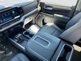 Thumbnail of 2022 Glacier Blue Metallic Chevrolet Silverado 1500