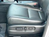 Thumbnail of 2021 Lunar Silver Metallic Honda Passport