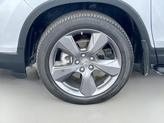 Thumbnail of 2021 Lunar Silver Metallic Honda Passport