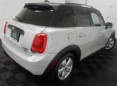 Thumbnail of 2016 Melting Silver Metallic MINI Hardtop