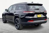Thumbnail of 2025 Diamond Black Crystal Pearlcoat Jeep Grand Cherokee L