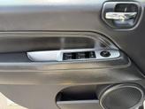 Thumbnail of 2014 Bright White Clearcoat Jeep Compass