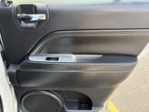 Thumbnail of 2014 Bright White Clearcoat Jeep Compass