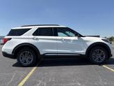 Thumbnail of 2025 Star White Metallic Tri-Coat Ford Explorer