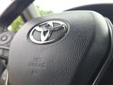 Thumbnail of 2022 Wind Chill Pearl/Midnight Black Metallic Toyota Camry