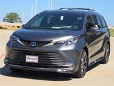 Thumbnail of 2025 Magnetic Gray Metallic Toyota Sienna
