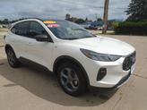 Thumbnail of 2025 Star White Metallic Tri-Coat Ford Escape