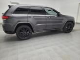 Thumbnail of 2017 Gray Jeep Grand Cherokee