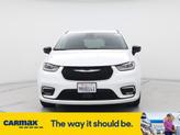 Thumbnail of 2024 White Chrysler Pacifica