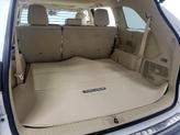 Thumbnail of 2015 White Toyota Highlander