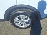 Thumbnail of 2023 Oxford White Yz Ford Escape