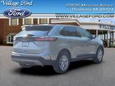Thumbnail of 2022 Iconic Silver Ford Edge
