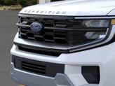 Thumbnail of 2025 Star White Metallic Tri-Coat Ford Expedition