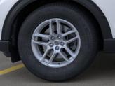 Thumbnail of 2025 Star White Metallic Tri-Coat Ford Explorer