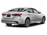 Thumbnail of 2025 Brilliant Silver Metallic Nissan Altima