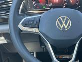 Thumbnail of 2025 Avocado Green Pearl Volkswagen Atlas