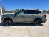 Thumbnail of 2025 Avocado Green Pearl Volkswagen Atlas