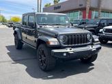 Thumbnail of 2025 Granite Crystal Clearcoat Metallic Jeep Gladiator